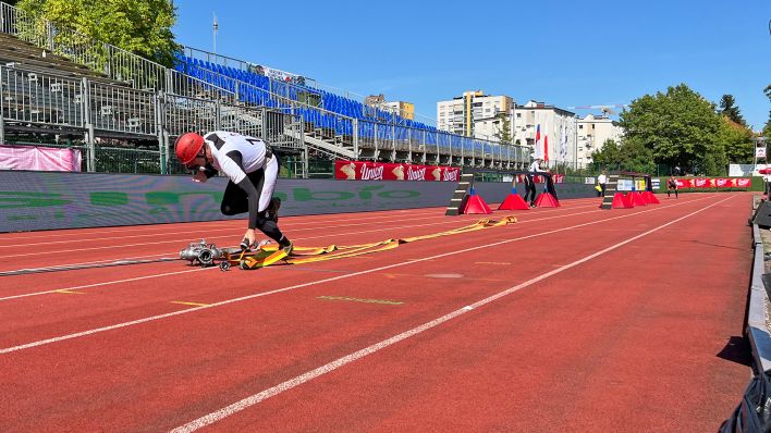 Das Feuerwehrsport-Team Märkisch-Oderland beim Wettkampf am 21.07.2022. (Quelle: Feuerwehrsport-Team Märkisch-Oderland)