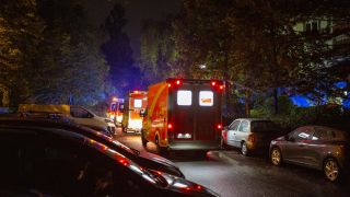 Rettungswagen in der Feuerwehr im Einsatz wegen Überdosis in Marzahn (Quelle: Pudwell/Talke)