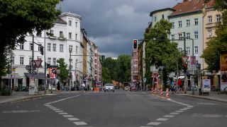 Blick auf den Heinrichplatz im Berliner Bezirk Kreuzberg. Der Platz soll bald in Rio-Reiser-Platz umbenannt werden. (Quelle: dpa/Monika Skolimowska)