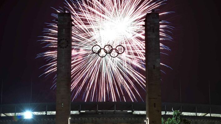 Archiv: Blick auf das Olympiastadion mit dem Maifeld. (Foto: picture alliance/Bildagentur-online/Schoening )
