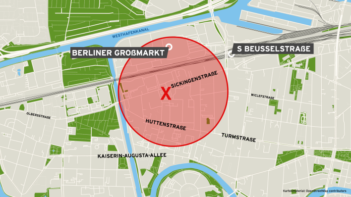 Die Karte zeigt den Fundort einer Weltkriegsbombe in Berlin-Moabit und den ungefähren Sperrreis für die Sprengung an. (Quelle: OpenStreetMap/rbb|24)