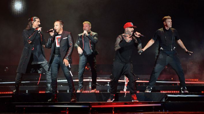 Archivbild: Die Backstreet Boys performen bei einem Konzert am 22.6.2022 in West Palm Beach, Florida.(Quelle:dpa/mpi04)