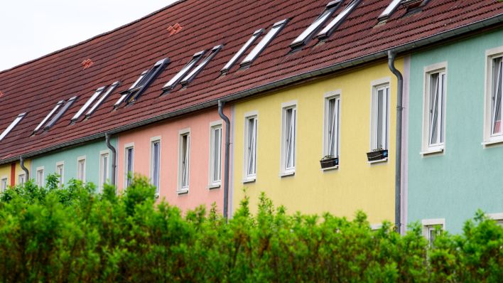 Fassaden von Häusern einer Genossenschaft in Oranienburg, Archivbild (Quelle: DPA/Soeren Stache)