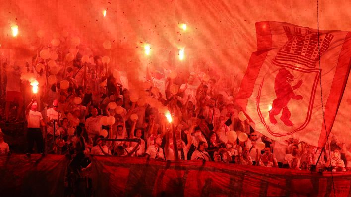 Fans von Union Berlin beim Auswärtsspiel in Braga (Bild: IMAGO/Pedro Benavente)