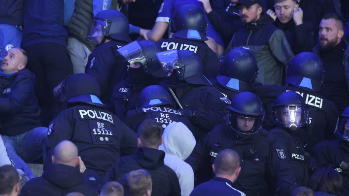 Polizist bei Ausschreitungen nach Hertha-Spiel schwer verletzt