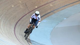 Bahnradfahrerin Emma Hinze auf der Strecke bei der WM (Bild: Imago/Sirotti)