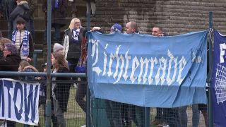 Ein Hertha-Banner im Stadion in Ludwigsfelde. (Foto: rbb24)