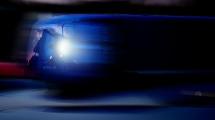 Ein Blaulicht an einem Polizeiwagen (Quelle: Fotostand/K. Schmitt)