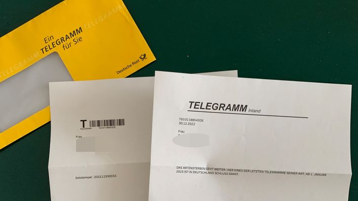 Eines der letzten in Deutschland verschickten Telegramme - die Deutsche Post stellt den Telegramm-Dienst zum Ende des Jahres ein. (Quelle: rbb)