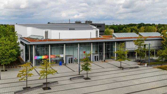 Archivbild:Blick über den Campus an der BTU - Brandenburgische Technische Universität Cottbus-Senftenberg am 16.08.2019.(Quelle:dpa/P.Pleul)