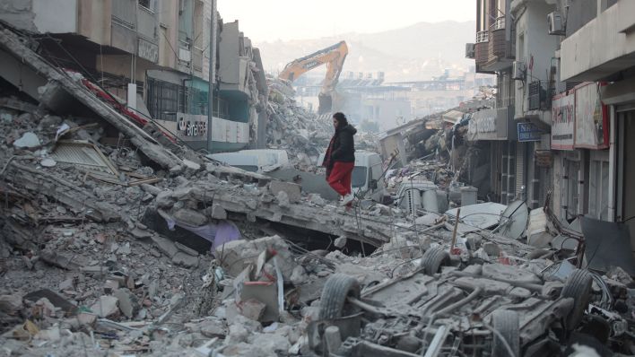 Die Zerstörung nach dem verherrenden Erdbeben in der Osttürkei. (Quelle: dpa)