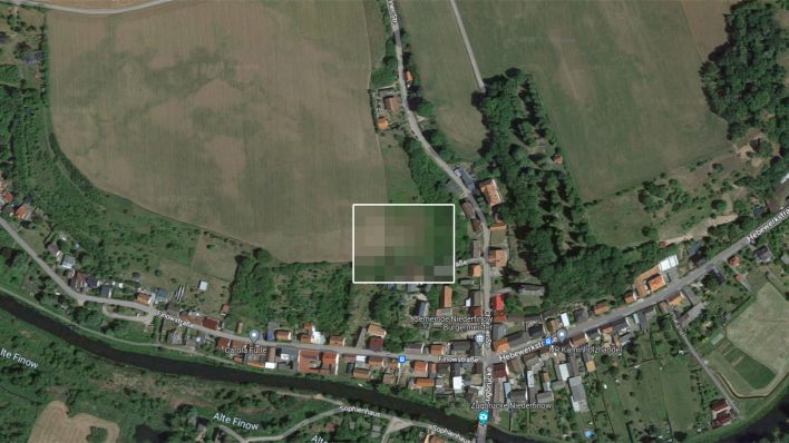 Kartenaufnahme - Feld in Niederfinow, Brandenburg. (Quelle: Google Maps / GeoBasis-DE/ BKG, GeoContent. Maxar Technologies, Kartendaten)
