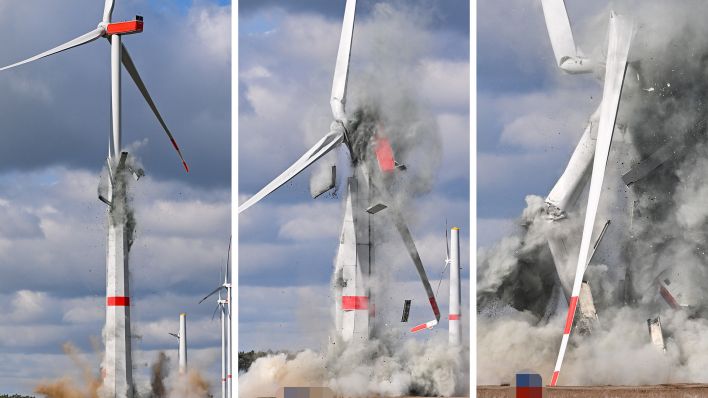 Die dreiteilige Bildkombo zeigt die Sprengung einer neuen Windenergieanlage wegen Baumängeln. (Quelle: dpa/P. Pleul)
