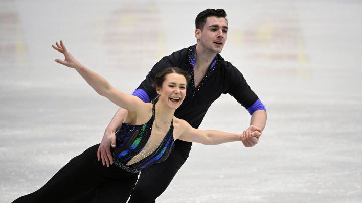Annika Hocke und Robert Kunkel bei der Eiskunstlauf-EM (Quelle: IMAGO/Lehtikuva)
