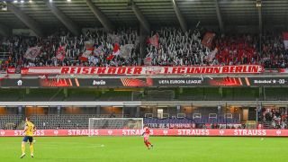 Fans von Union Berlin beim Europapokalspiel in Belgien (imago images/Matthias Koch)