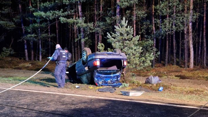 Unfall auf der L23 mit zwei Schwerverletzten (Quelle: Dominik Totaro)