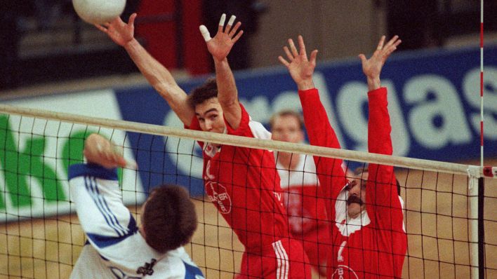 Archivbild:Szene aus dem Finale: SCC Berlin gegen SV Bayer Wuppertal am 08.04.1993.(Quelle:dpa/A.Altwein)