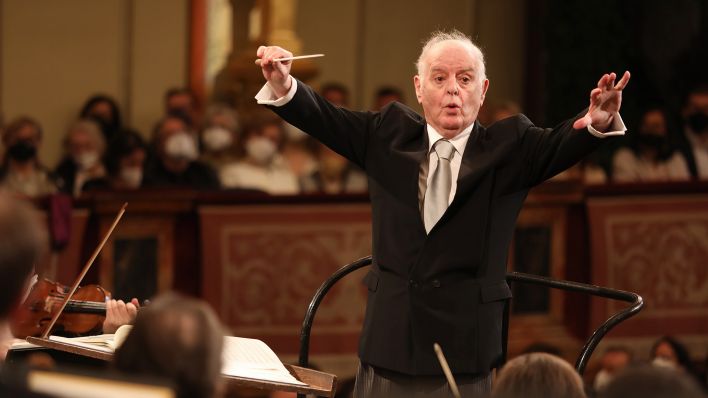 Archivbild: Dirigent Daniel Barenboim. (Quelle: dpa/D. Nagl)