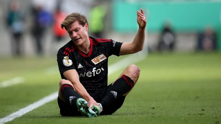 Union-Stürmer Kevin Behrens enttäuscht im DFB-Pokalspiel in Frankfurt. / imago images/MIS