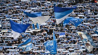 Hertha-Fans auf der Tribüne (Quelle: IMAGO / Matthias Koch)