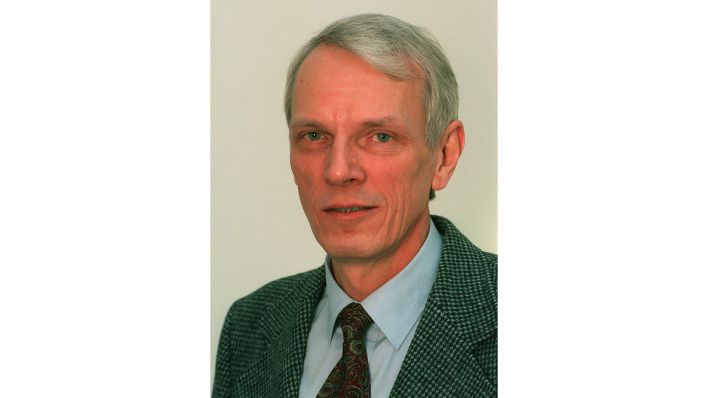 Volker von der Heydt war seit 1.12.1996 Fernsehdirektor des Ostdeutschen Rundfunks Brandenburg in Potsdam-Babelsberg. (Quelle: dpa/Hubert Link)