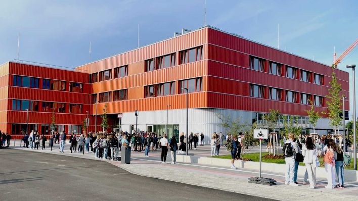 Gleich geht der Unterrricht in der neuen Oberschule Altlandsberg los. (Foto: Philipp Gerstner/rbb)