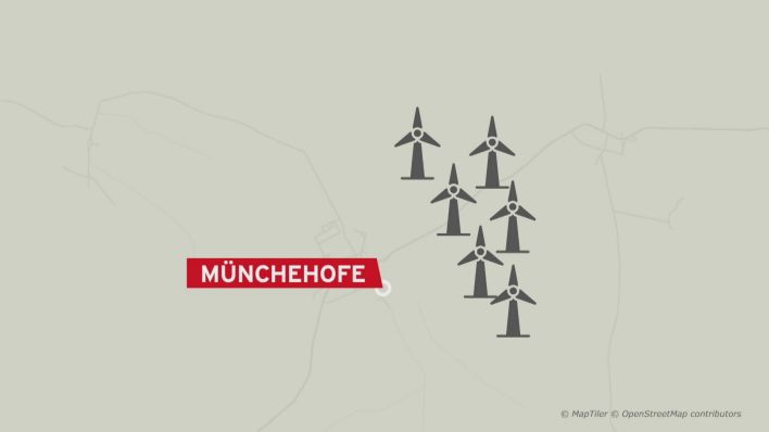 Illustration: Sechs Windräder in Münchehofe in Brandenburg. (Quelle: rbb)