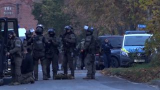 In der Gemeinde Vieritz im Landkreis Havelland ist ein Spezialeinsatzkommando der Polizei im Einsatz. (Quelle: TNN)