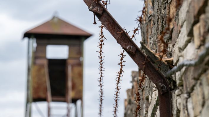 Das KZ Ravensbrück war das größte Konzentrationslager für Frauen. (Quelle: dpa/Hannes P Albert)