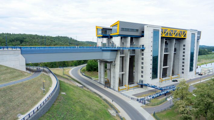 Das Schiffshebewerk in Niederfinow (Quelle: Geisler-Fotopress/Bernd Elmenthaler)