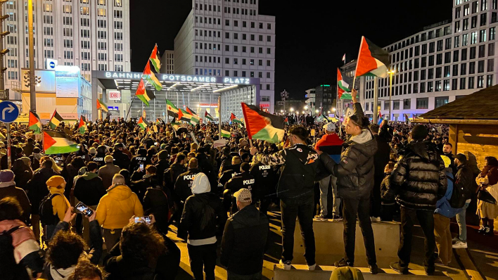 Demonstration Pro-Palästina am Potsdamer Platz (Quelle: rbb24)