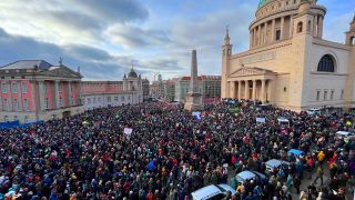 Demonstration "Potsdam! bekennt Farbe" am 14.01.2024. (Quelle: rbb/Holger Brandenbusch)