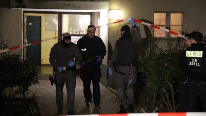 Granate im Mietshaus von Ex-RAF-Terroristin Klette in Berlin-Kreuzberg gefunden