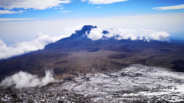 Originalbild: Wanderung auf den Kilimanjaro. (Quelle: Hanno Kramer)