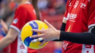 Symbolbild | SC Potsdam, Volleyball (Quelle: IMAGO / Eibner)