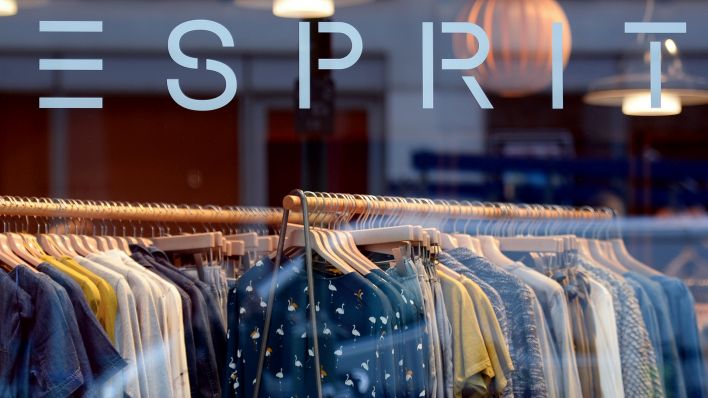 Fashion group Esprit information for chapter for its European enterprise