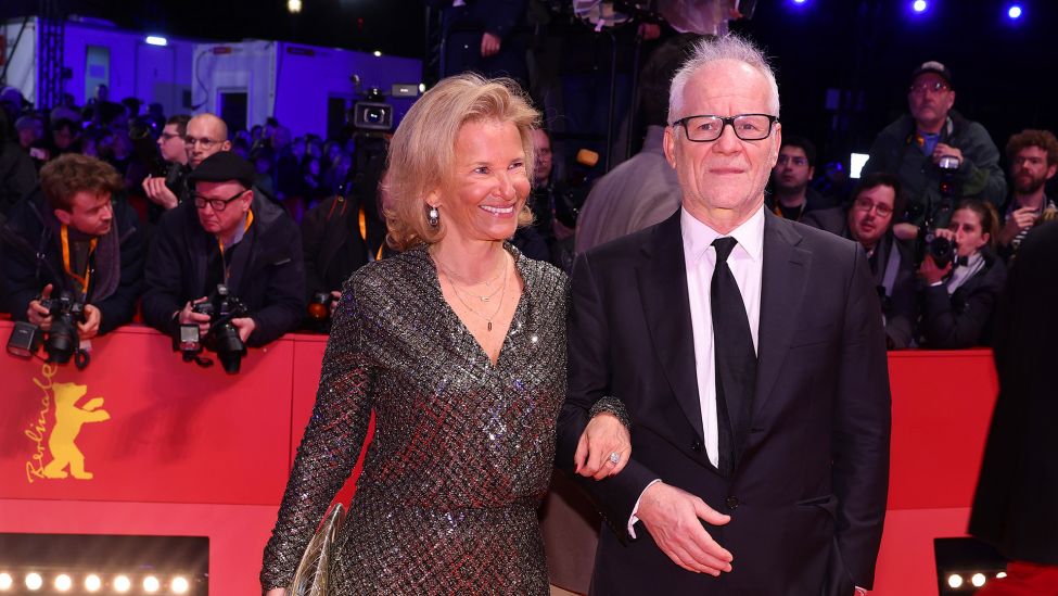 15.02.2024, Berlin: Iris Knobloch, Präsidentin des Internationalen Filmfestivals von Cannes, und Thierry Frémaux, Leiter der Filmfestspiele von Cannes. (Quelle: dpa/Gerald Matzka)