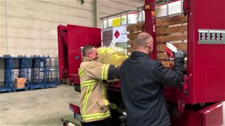Brandenburger Feuerwehr schickt Konvoi mit Hilfsgütern und Spenden in die Ukraine
