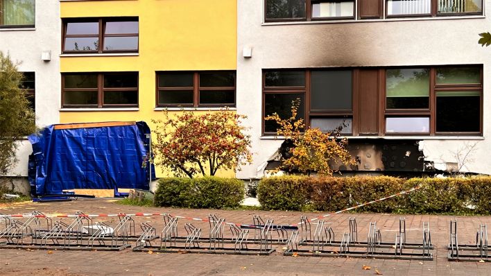 Bruno-Hans-Bürgel Grundschule in Schöneiche nach der explosiven Verpuffung im Keller