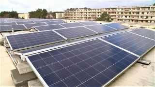Solaranlage auf Schuldächer