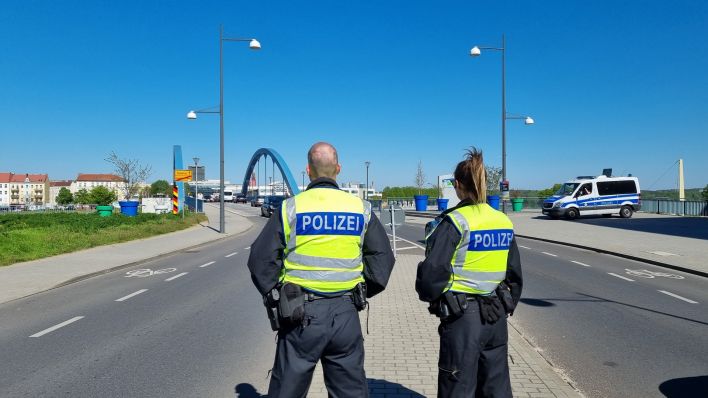 Bundespolizei an der Stadtbrücke in Frankfurt (Oder)
