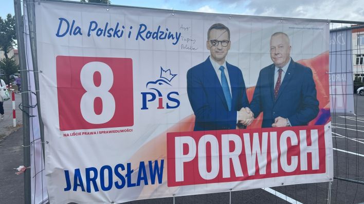 Wahlplakat der PiS-Partei in Gubin