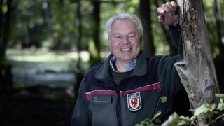 Jan Engel vom Landesbetrieb Forst Brandenburg in Eberswalde