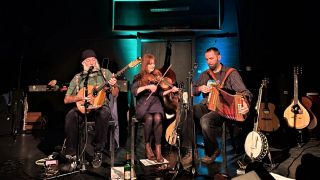 Doc Taylor and The Red-Haired Girl bei "Folk im Fluss" 2022