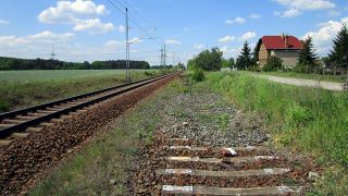 Es ist geplant, die Strecke zwischen Lübbenau und Cottbus um ein zweites Gleis zu erweitern (Foto: DB E&C)